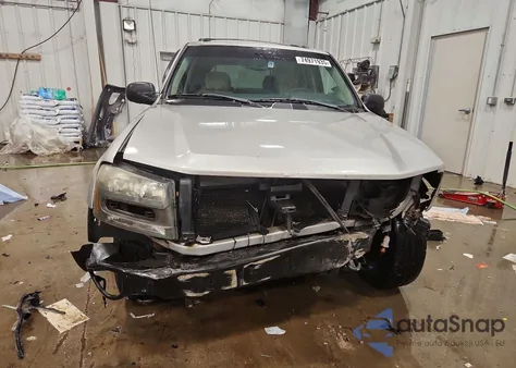 2005 Chevrolet Trailblazer Ls z USA, uszkodzony, nr VIN 1GNDT13S652177845